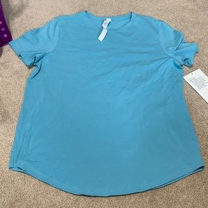 Womens Lululemon Shirt